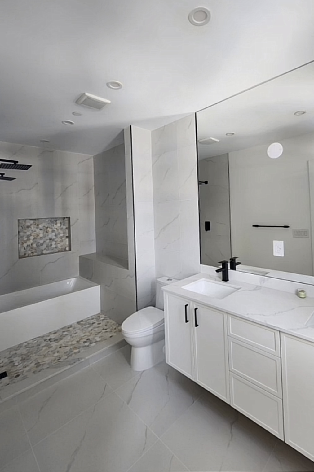 Men@construction LTD