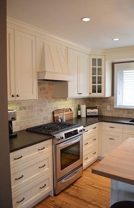 Men@construction LTD